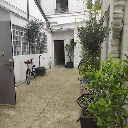Apartment Charming 40 M2, 10th Paris